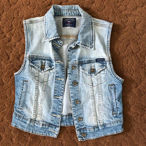 Women's Light Blue Denim Vest M